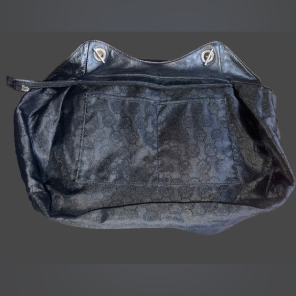 Michael Kors “Michael” Chelsea leather satchel - Picture 7 of 11